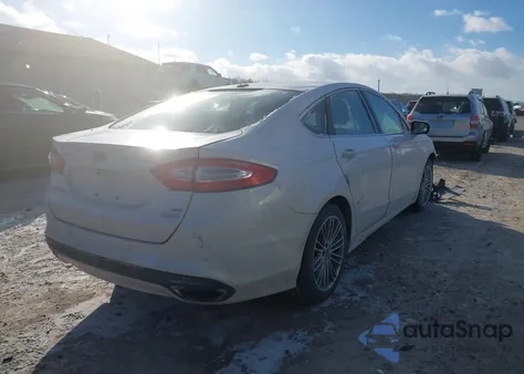 2013 Ford Fusion Se z USA, uszkodzony, nr VIN 3FA6P0H94DR352860